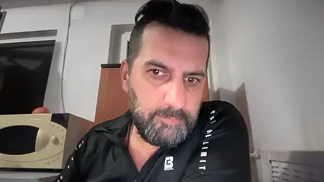 TARKAN1's Live XXX Chat