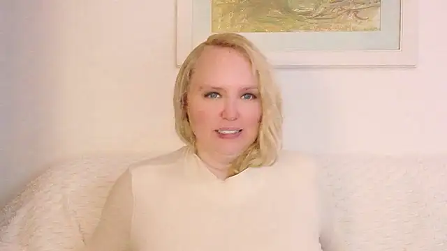 Sarah4youのライブXXXチャット