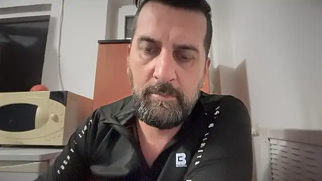 TARKAN1 라이브 XXX 채팅