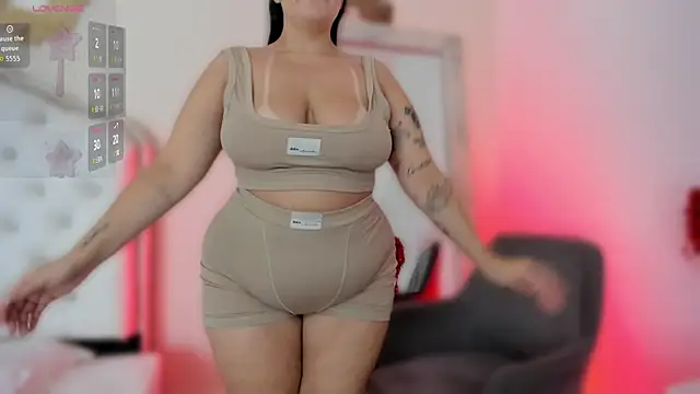 XXX chat uživo modela Cristal_Cutte