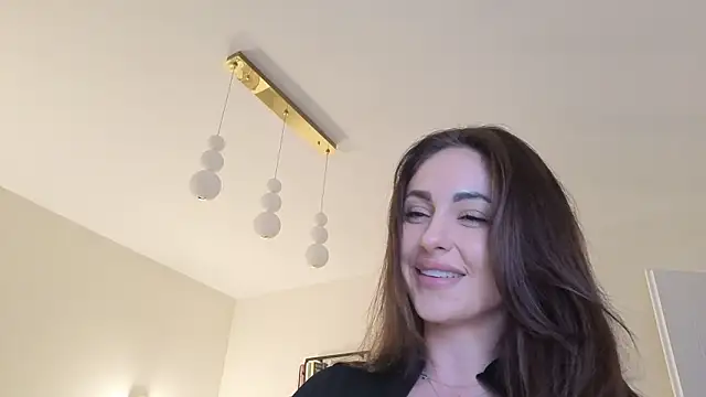 dorisdolll 라이브 XXX 채팅