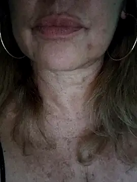 Czat XXX na żywo – Kasandra_Ho