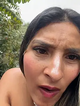 Chat XXX en directo de Cami_Leon2