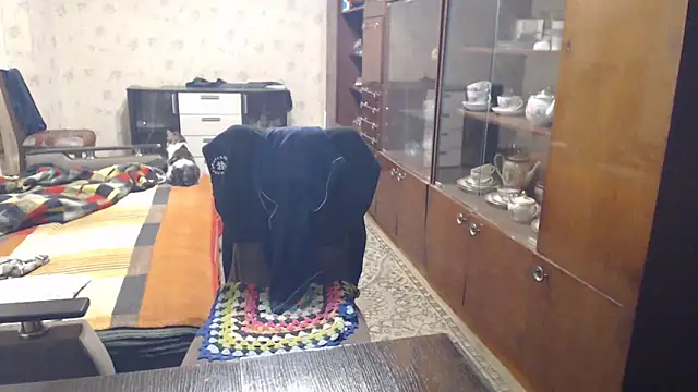 دردشة HotLusi الجنسية المباشرة