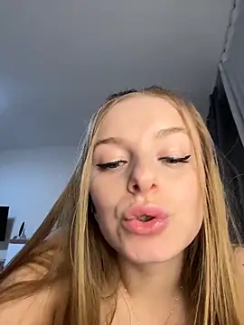 Lilium_Regale Chat XXX live