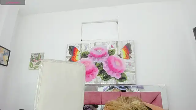 barbie_ds Adlı Modelin Canlı XXX Sohbeti