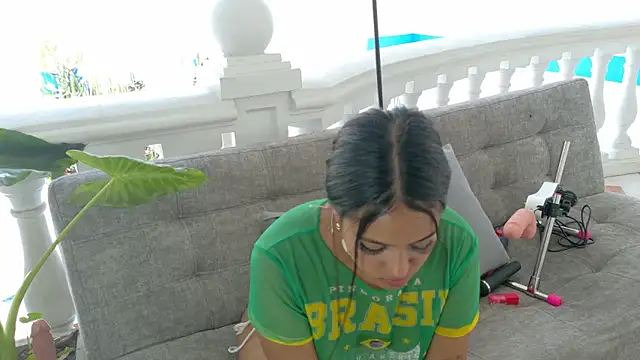 _Gaaia_ live XXX chat