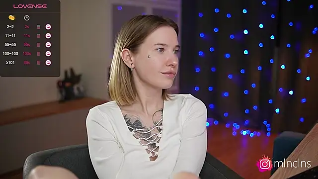 melanielwithu: απευθείας συνομιλία ΧΧΧ