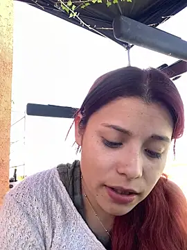 Chat XXX en directo de 3littleschoolteens