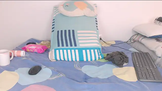 Chatroom XXX en direct de shunrei_saan