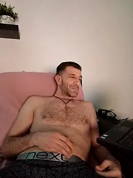 Chat +18 de Alexdaniel89 ao vivo