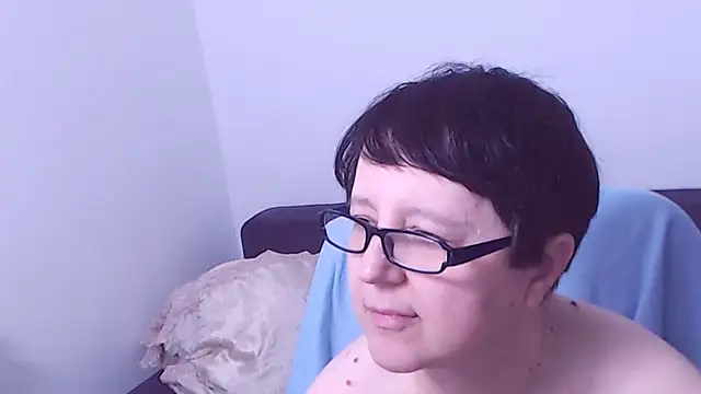 ChristaRose: онлайн-секс-чат