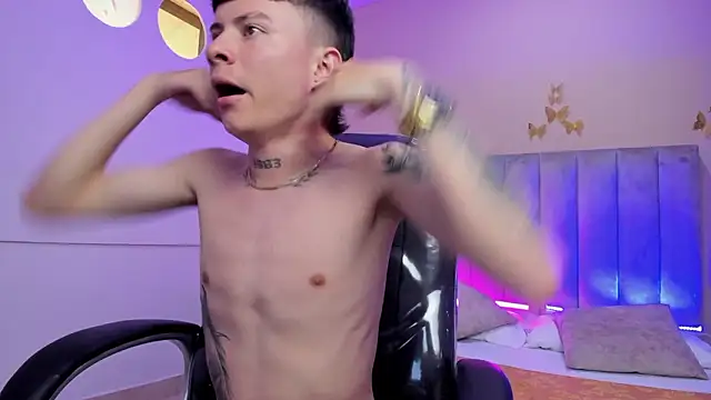 Nascary_Fox Chat XXX in diretta