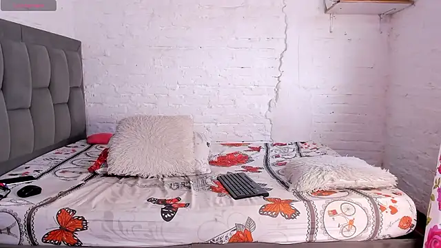 fire_lovex Show in webcam