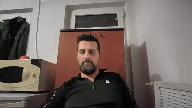 TARKAN1's Live XXX Chat