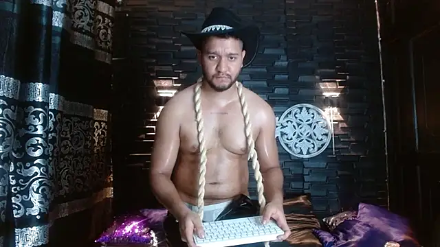 HARRY_RAMIREZ 现场XXX聊天