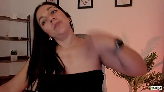 urcute_kitten Chat XXX in diretta