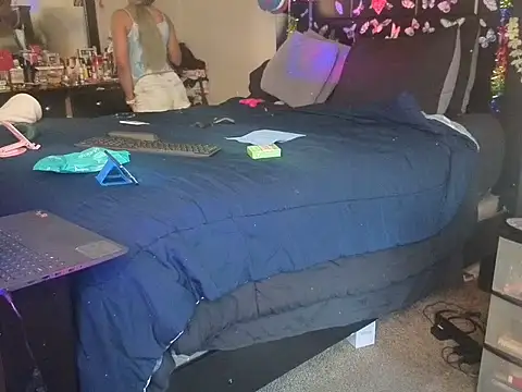 GOODIETIMES1's Live XXX Chat