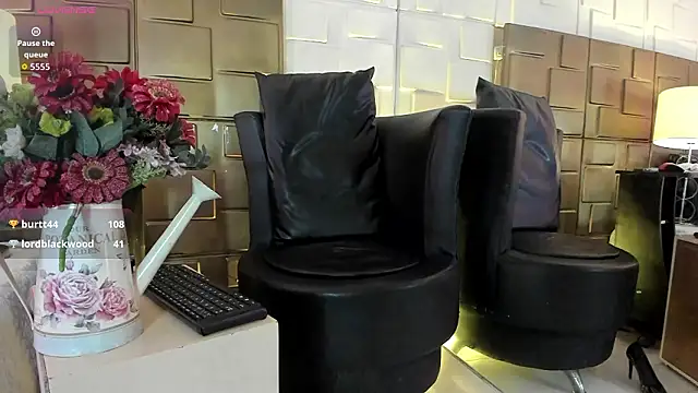 Chat XXX ao vivo de NaomyRivera