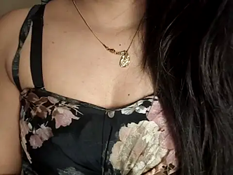 Beautiful_Creeper Chat XXX live