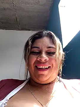 Laura-Hernandez Chat XXX in diretta