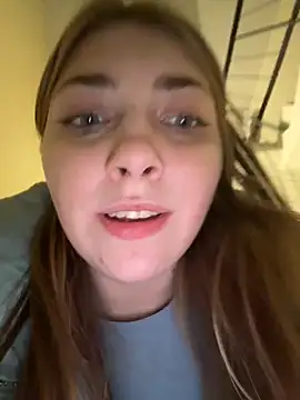 Sunny___Bunny Chat XXX in diretta