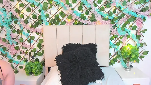 ScarletLevis Chat XXX in diretta