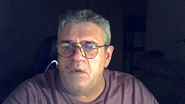 _hippo_ élő XXX-chatje