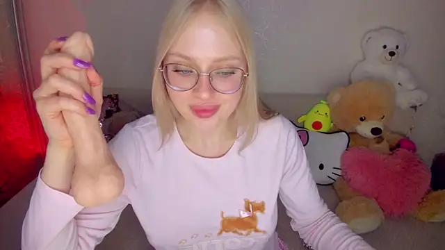 CeaneLino Live XXX Chat