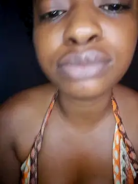 SexypuppyX élő XXX-chatje