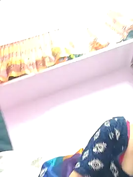 Chat XXX en directo de Priyaji7575