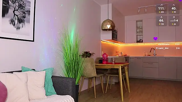 babyyyVal Chat XXX in diretta