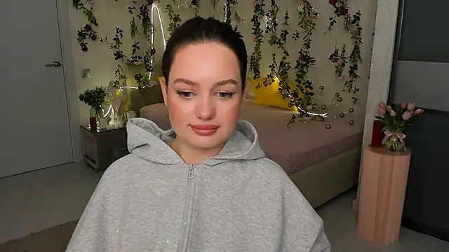 MiracleCurly Chat XXX in diretta