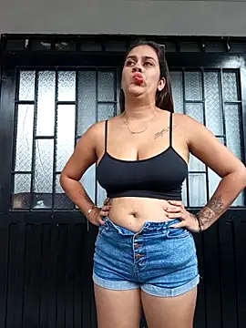 Latina_sexy1 现场XXX聊天