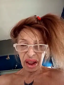 FrozenWaffle's Live XXX Chat