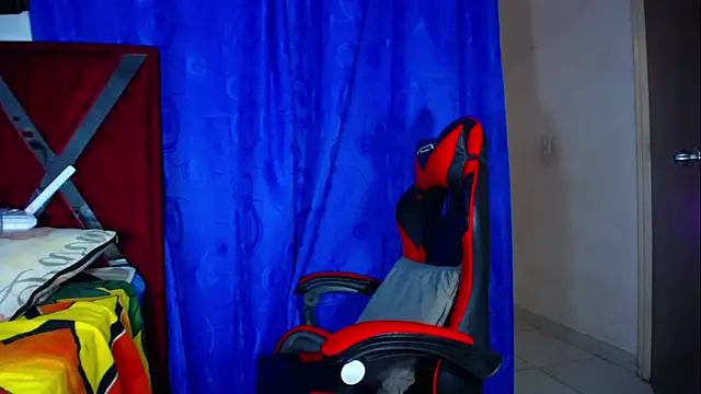 DanisaBrown live XXX chat