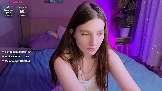 Mia_Myles 即時 XXX 聊天