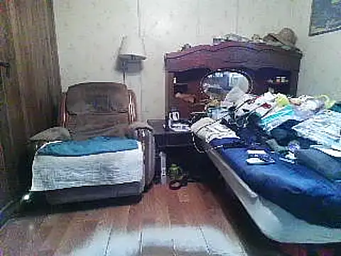 hearseguy77 élő XXX-chatje