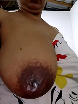 addicted_puzzy's Live XXX Chat