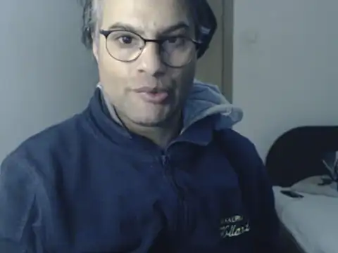 wildpussycat23のライブXXXチャット