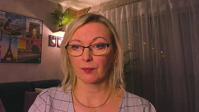 vanessa_chat live XXX chat