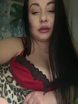 DaisyStreet live XXX chat