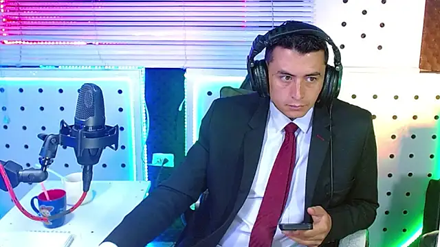 XXX chat uživo modela Godofcumxxx