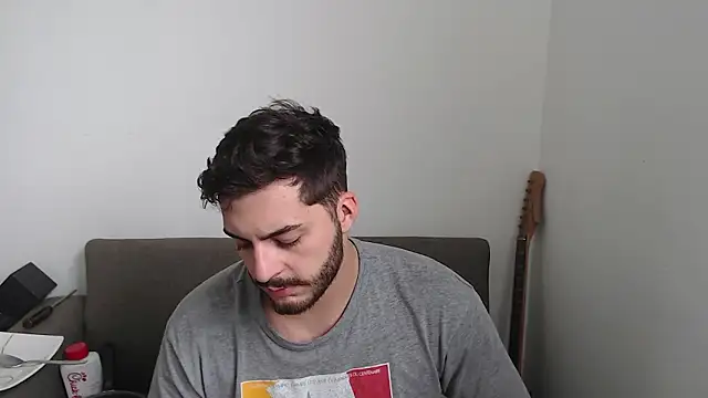 XXX chat uživo modela thomas_gun