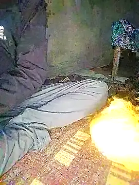 Hot_bhabhi300 在線直播表演