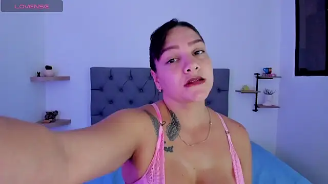 Saraarouusee Live XXX-Chat