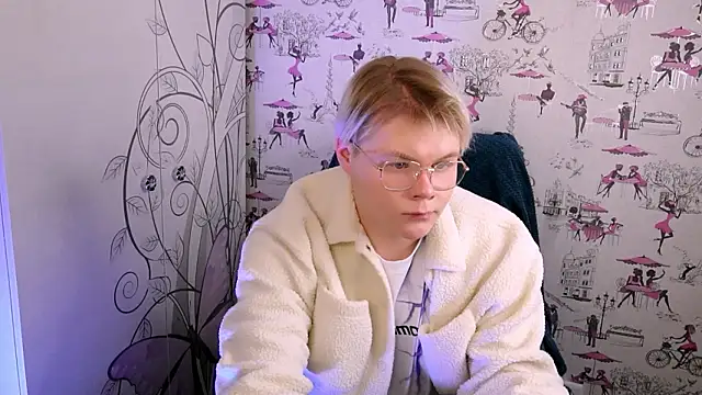 XXX chat uživo modela Brian_Mils