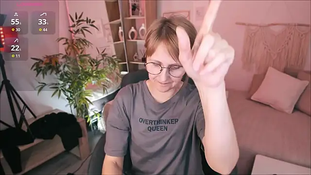 Paris_Cherry Adlı Modelin Canlı XXX Sohbeti