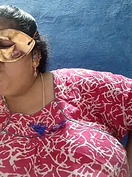 tamilthanushri Live XXX-Chat