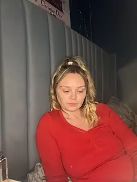 Sky25x 即時 XXX 聊天